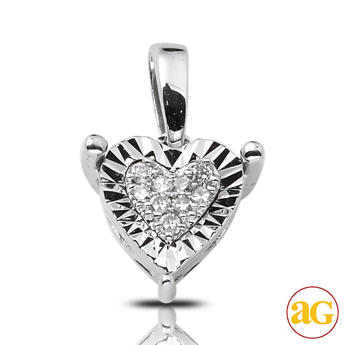 10KW 0.05CTW DIAMOND HEART CLUSTER PENDANT WITH D/