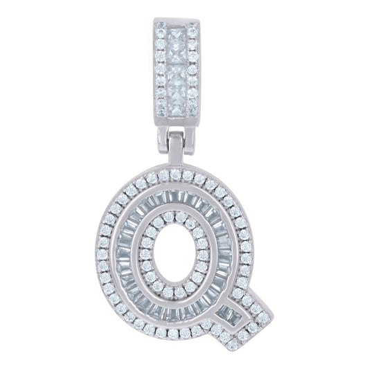 925 Sterling Silver Cz Pendant Initial Letter "Q"