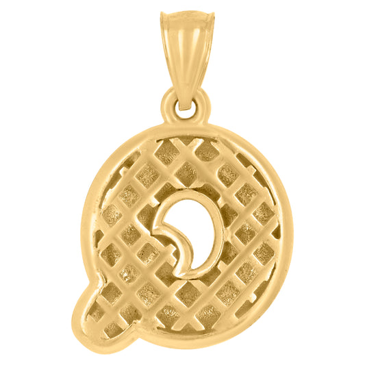 10Kt Gold Initial Letter Pendant "Q"