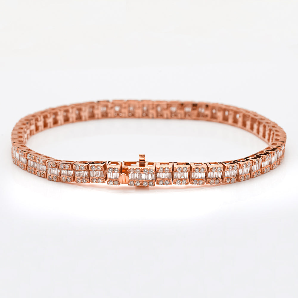 14KR 4.80CTW BAGUETTE DIAMOND SQUARE CLUSTER