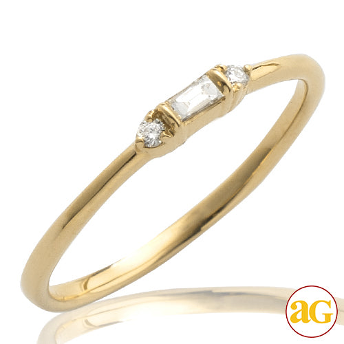 14KY 0.09CTW DIAMOND 3-STONE RING