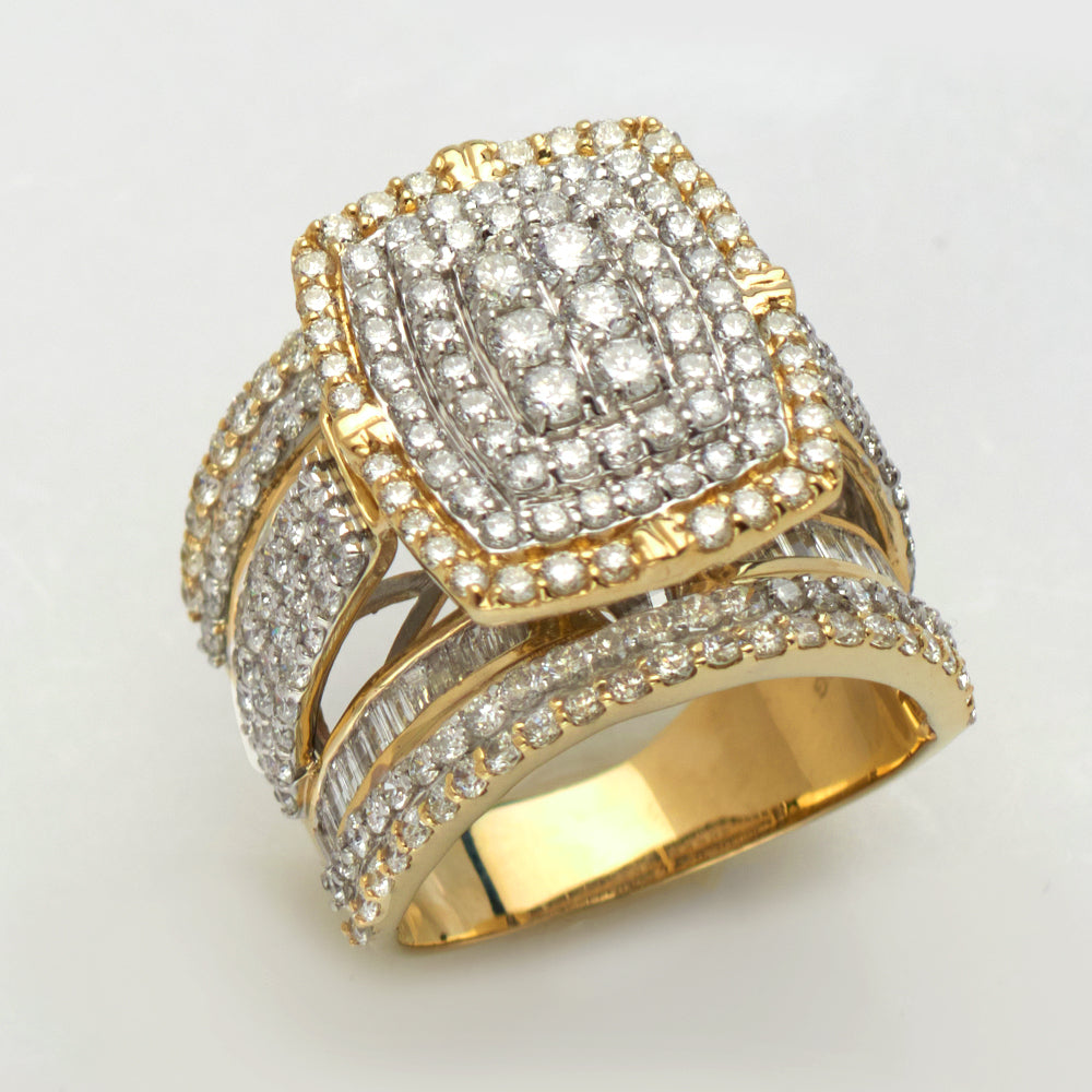 14KY 3.50CTW RECTANGULAR CLUSTER DIAMOND RING