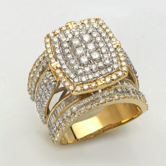 14KY 3.50CTW RECTANGULAR CLUSTER DIAMOND RING